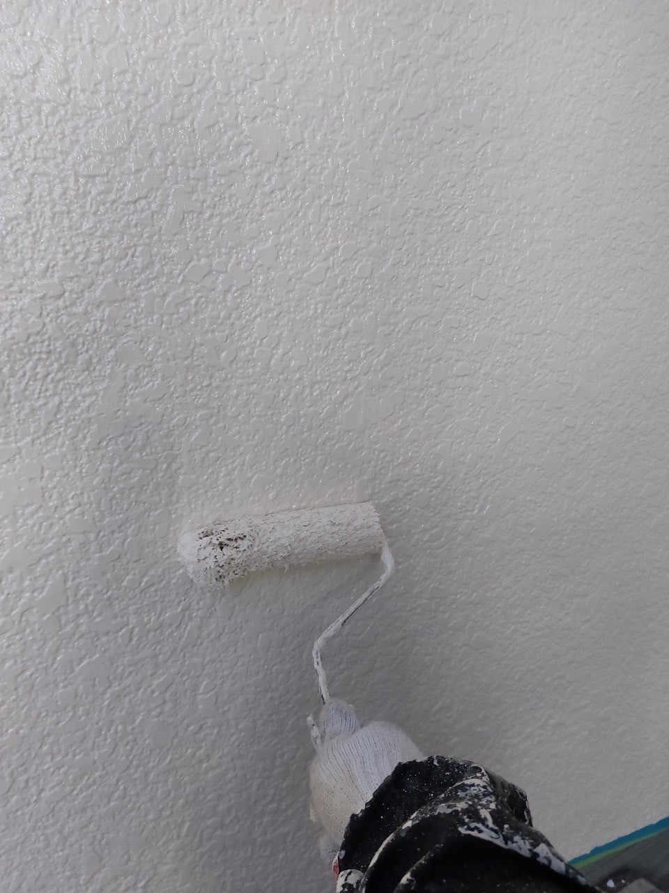 外壁の上塗り工程